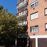 Апартаменты Evergreen Kardos *